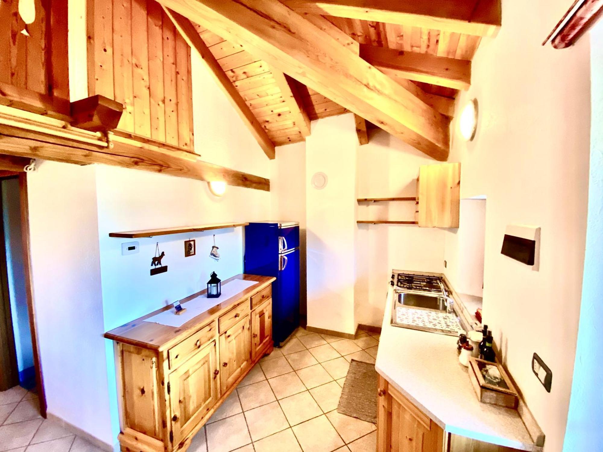 Ferienwohnung Attico Panoramico Con Soppalco Gignod Exterior foto